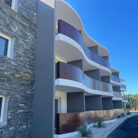 215 Au Tennis Cap D'agde
